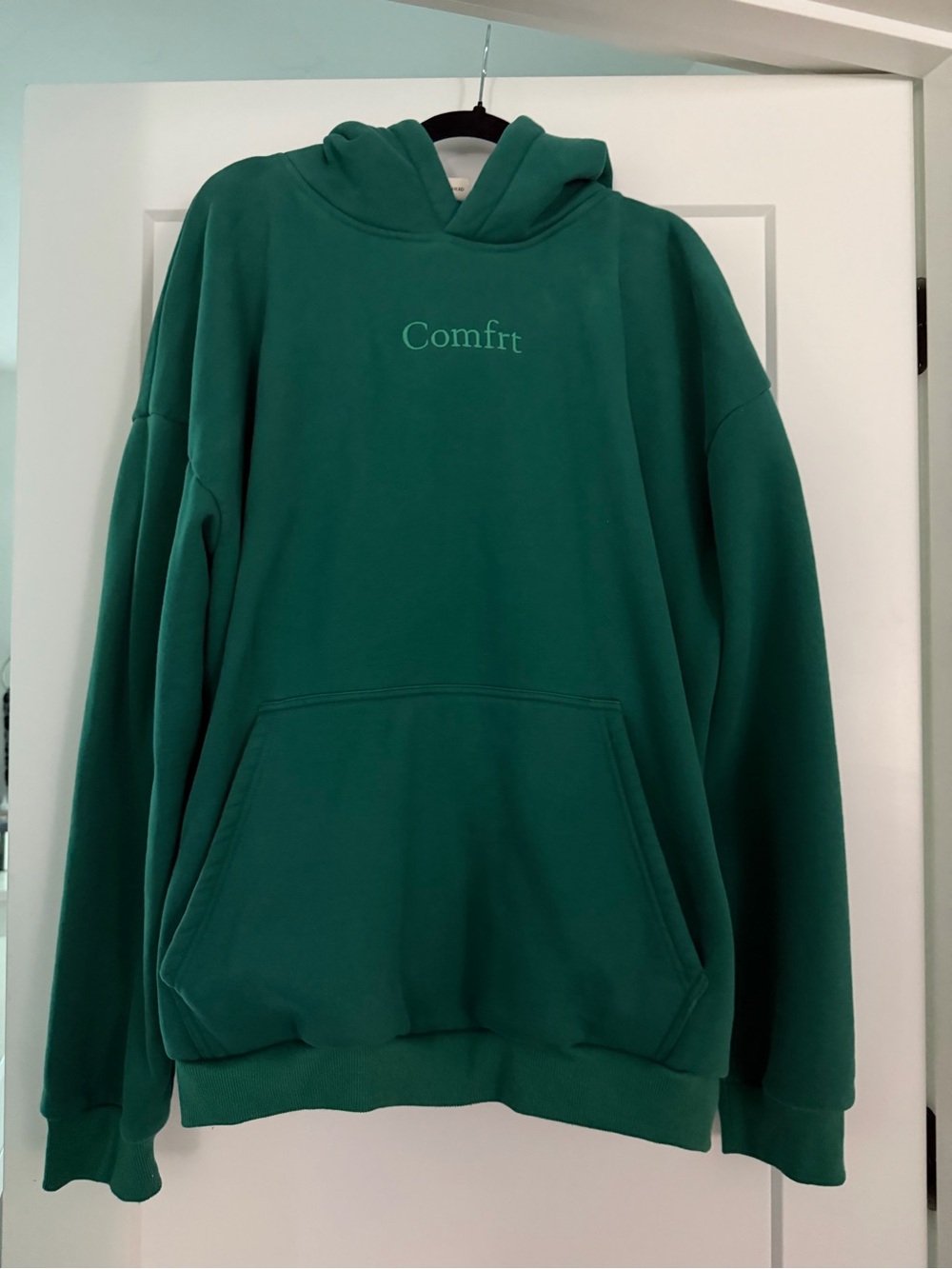 Comftr Women's Green Pullover Hoodie